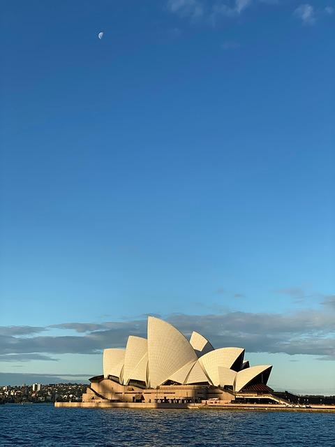 Record-Setting Circumnavigation of Australia
