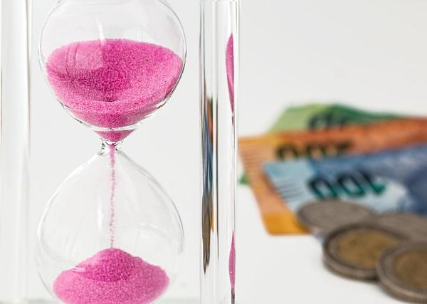 Asset Management Theory: Optimizing Portfolio Value and Risk for Long-Term Returns