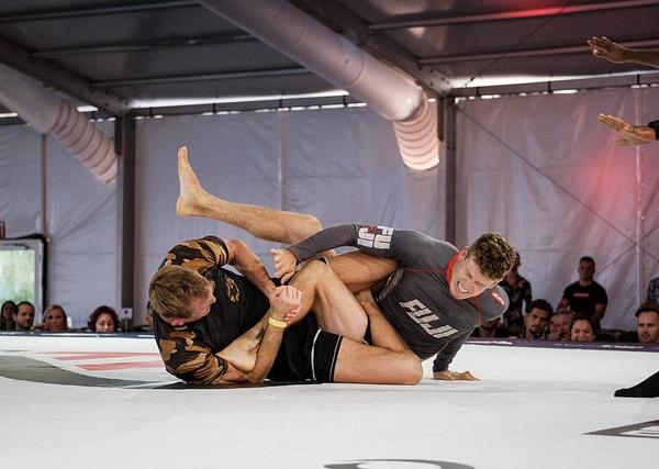 Why We Worship The Unconscious Logic Behind Cult Submission