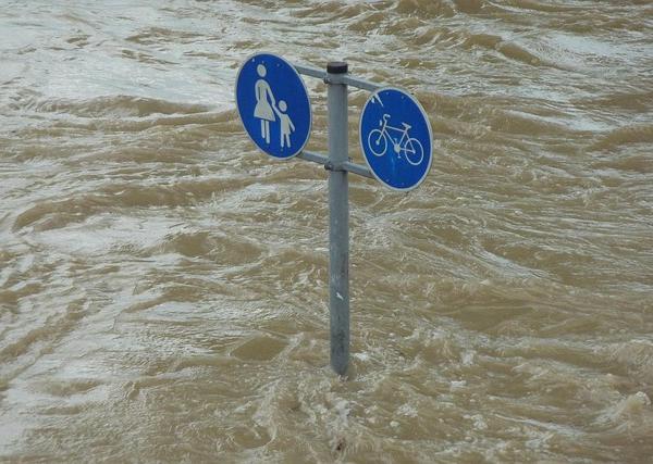 From Surface Floods to Deep Aquifers: A Hydrogeologist’s Framework for Climate Adaptation