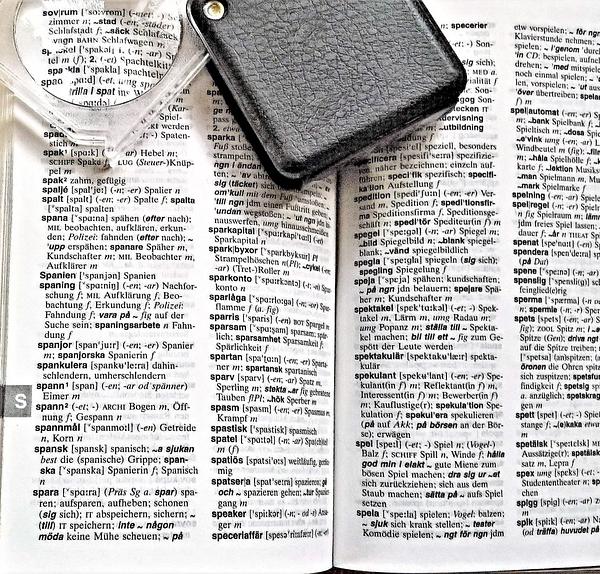 The Universal Esperanto-English Dictionary: A Foundational Tool for Global Language Learners
