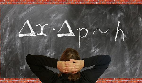 Changing Course Principle: Navigating Uncertainty Through Adaptive Planning